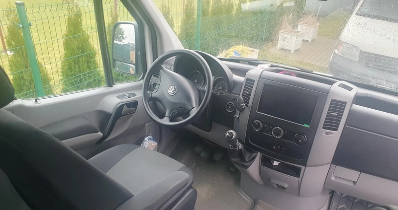 Volkswagen Crafter cena 104550 przebieg: 205000, rok produkcji 2016 z Żagań małe 7